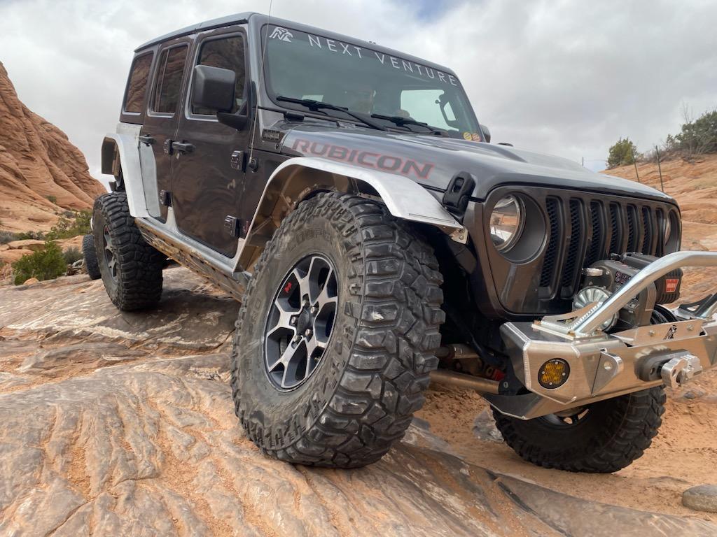 JL/JT Aluminum High Line Fender Flares (Front)