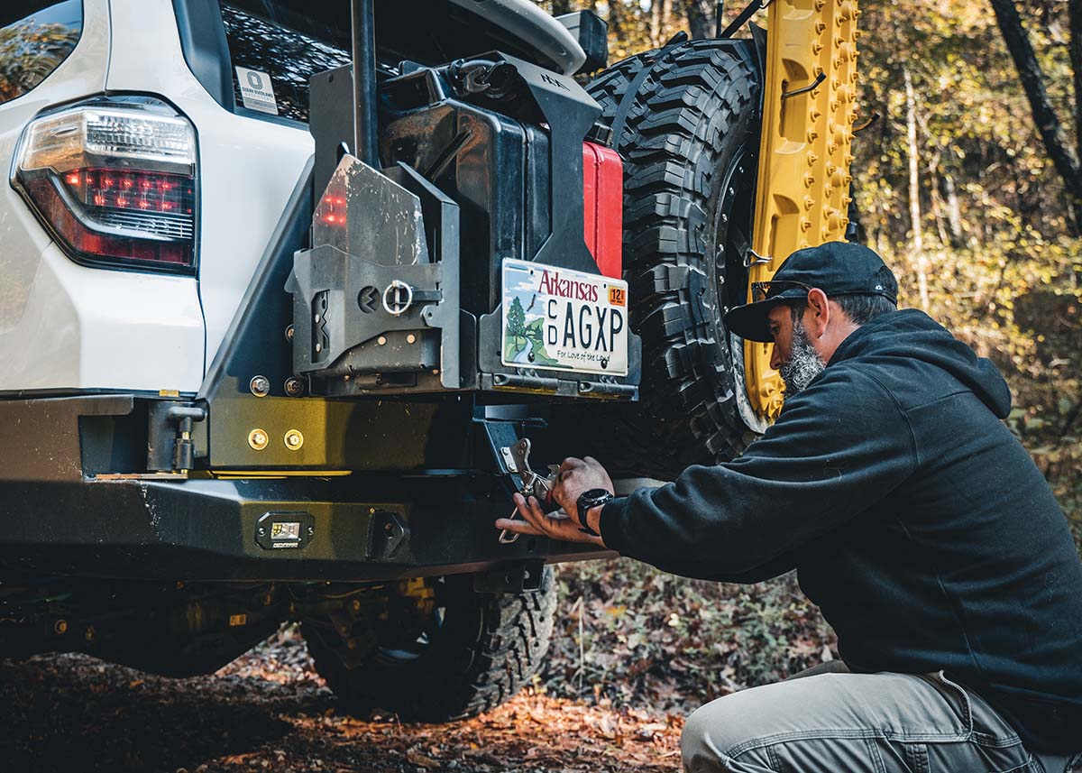 Jerry's Can Holder - Dual Universal Jerry Can Carrier