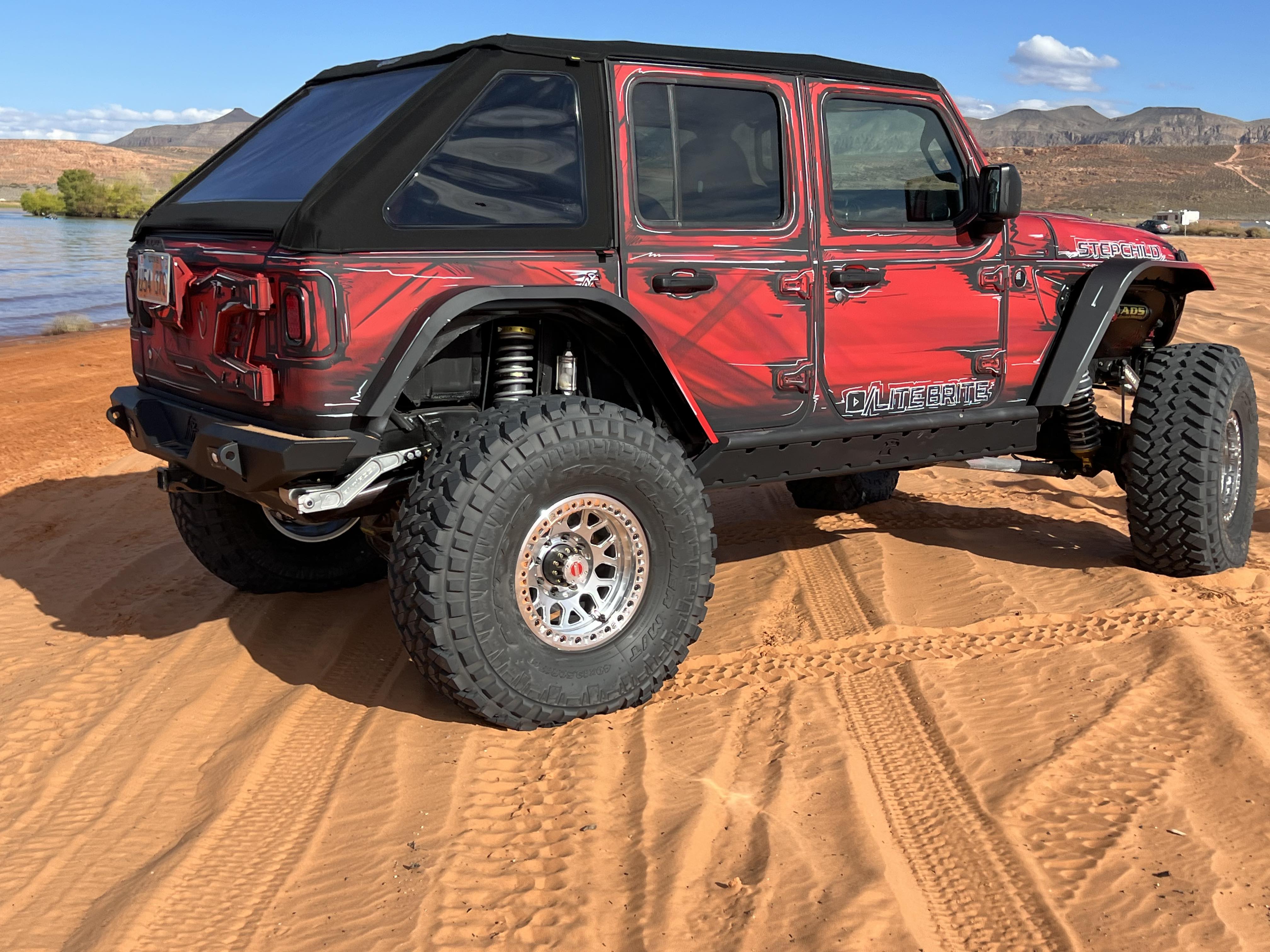 JL/JT Aluminum High Line Fender Flares (Front)