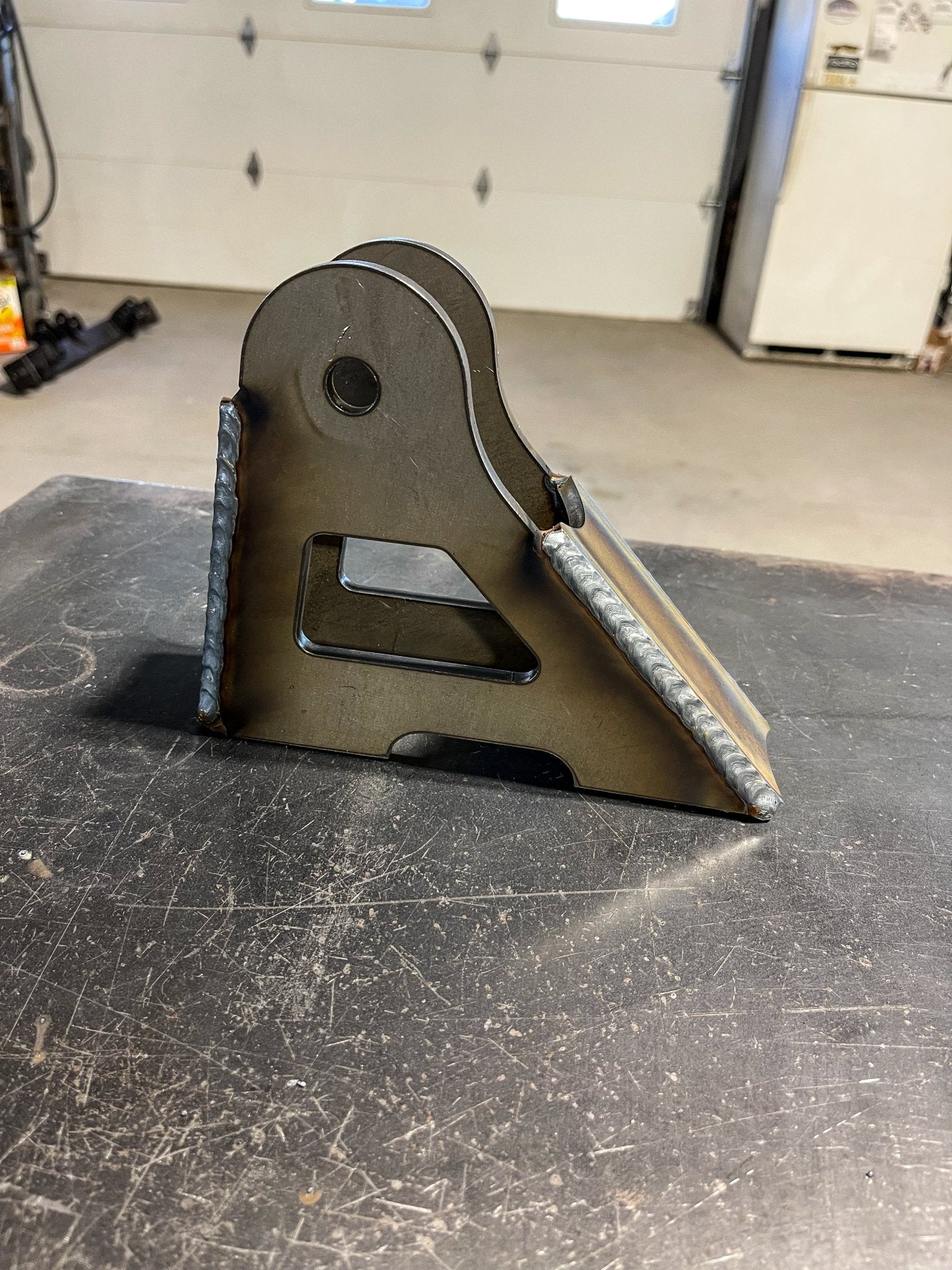 Universal axle side track bar bracket - Hepta MFG